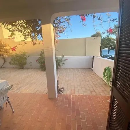 T2 Sobre A - Albufeira/olhos De água * Albufeira