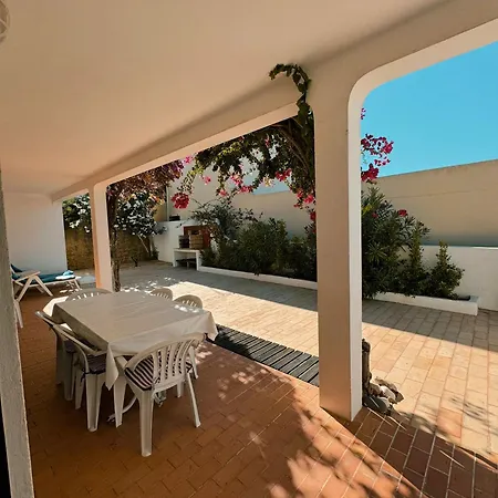 度假居 T2 Sobre A - Albufeira/olhos De Agua *