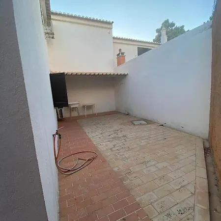 Ferienhaus T2 Sobre A - Albufeira/olhos De Agua